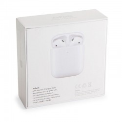 AirPods with Wireless Charging Case 